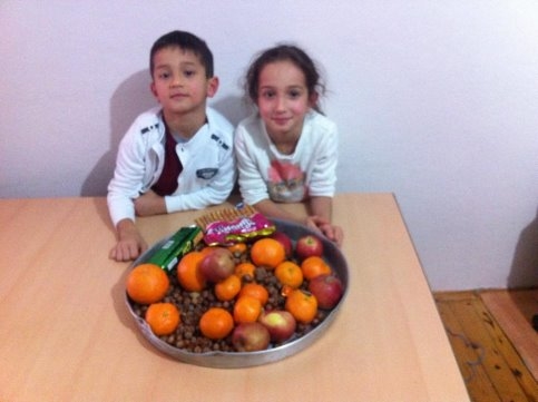 Kuzuluk'ta Kalandar (Poşet Atma) Geleneği Devam Ediyor