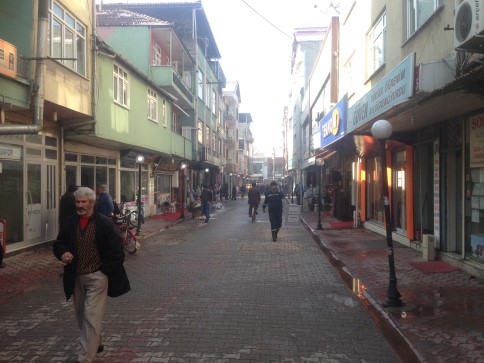 Şaka gibi ilçe merkezinde 10 gündür elektrik yok!