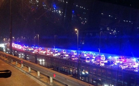 Boğaziçi Köprüsü'nden geçen ambulanslar Tekirdağ'a gidiyor