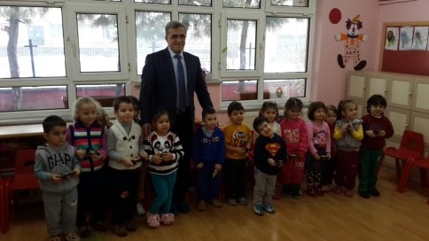 
Başkan Akcan'dan Geleceğin Büyüklerine Ziyaret