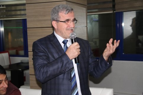 Başkan Akcan'dan Akyazılı Müzisyenlere Teşekkür Yemeği