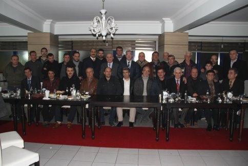 Başkan Akcan'dan Akyazılı Müzisyenlere Teşekkür Yemeği