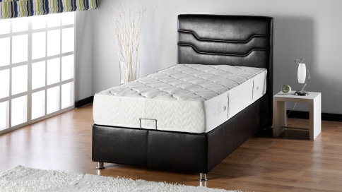 Akyazı Fazlıoğu İstikbal Bayiinde Kampanya