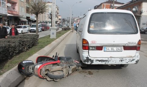Motosiklet Kazasında Sürücü Hafif Yaralandı