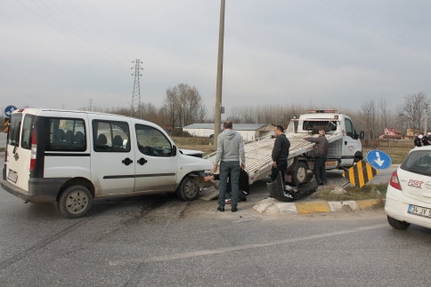 Batakköy Kavşağında Yine Kaza