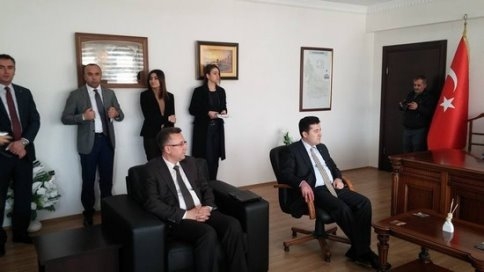 Çiğdem Atabek Akyazı’da