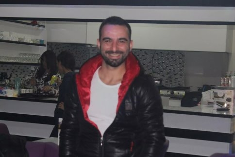 Vizyon Kafe ve Sinema El Değiştirdi