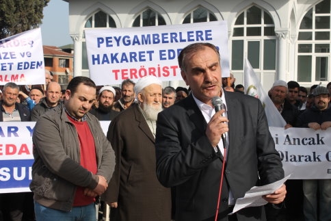 Peygamberimize Yapılan Hakeret’e Dik Duruş Sergilendi