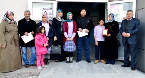 EREN AYTAÇ TEOG SINAVINDA 120 SORUYU DA BİLEREK TÜRKİYE VE AKYAZI BİRİNCİSİ OLDU