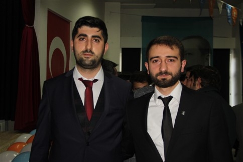 Ak Gençlikte Görev Yunus Emre Kahveci’nin