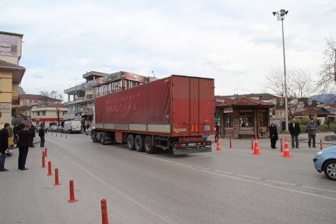 Sakarya'dan Suriye'ye 69. Yardım Tırı