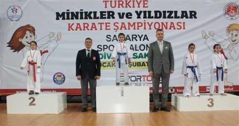 Sena Coşkun Altın Madalya Kazandı