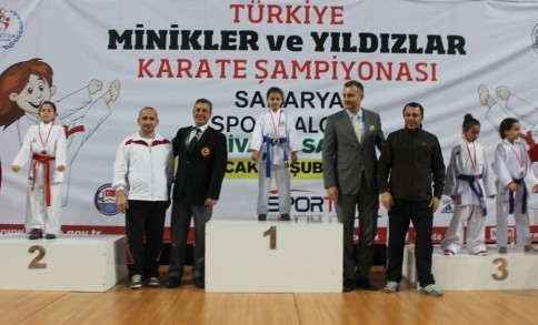 TÜRKİYE ŞAMPİYONASINDAN 3 ALTIN 1 GÜMÜŞ MADALYA