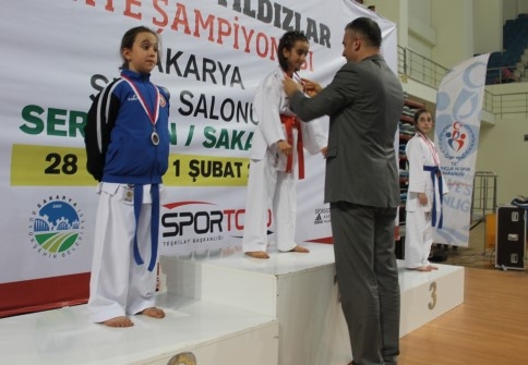 TÜRKİYE ŞAMPİYONASINDAN 3 ALTIN 1 GÜMÜŞ MADALYA