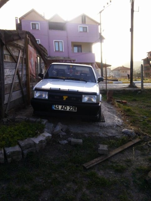 Rüzgar Garajı Uçurdu