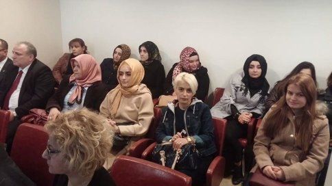 Bayan Kuaförlere Mecburi Hafta Tatili