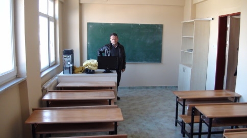 Akyazı İnönü İlköğretim Okulu'nun Yeni Eğitim Binası Hizmete Girdi