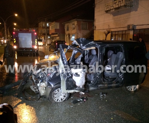 Şüpheli  Aracı Takip Eden Polisler Kaza Yaptı