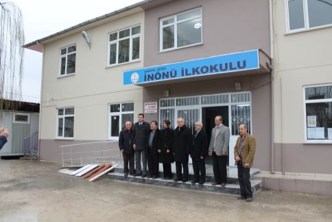 İlçe Müdürü Özdemir İnönü İlkokulu’nu Ziyaret Etti