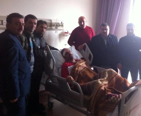 Muhtarlar Yaralı Polisleri Ziyaret Ettiler