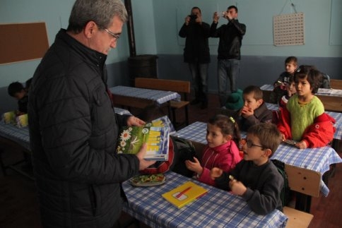Güzlek İlköğretim Okulu Yenilendi