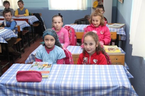 Güzlek İlköğretim Okulu Yenilendi