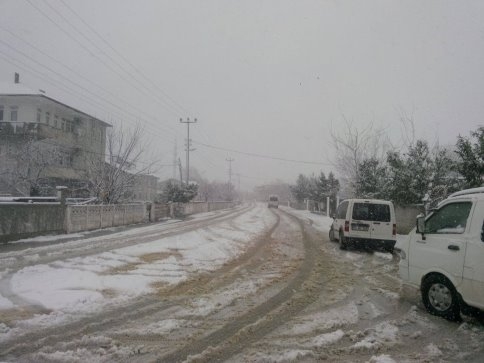 İlçede Beklenen Kar Yağışı Başladı