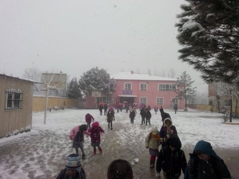 İlçede Beklenen Kar Yağışı Başladı