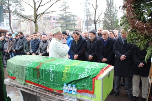 Vefat Gülnaz Mangıroğlu