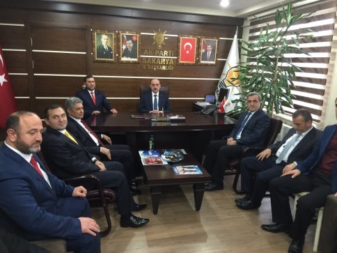 Abdullah Mert bugün yoğun katılımla resmi olarak aday adaylık başvurusunu yaptı