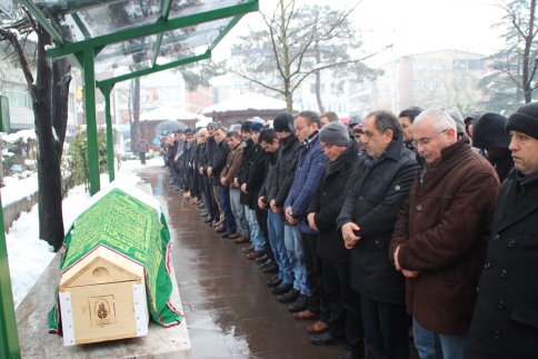 Osman Akbaş Toprağa Verildi