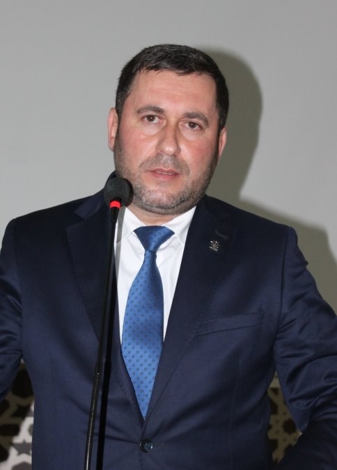 Muhtarlardan Abdullah Mert’e Tam Destek