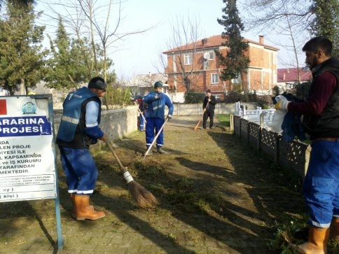 PARK ve BAHÇELERE YENİ OYUN GRUPLARI, MEZARLIKLARDA BAHAR PEYZAJ ÇALIŞMASI