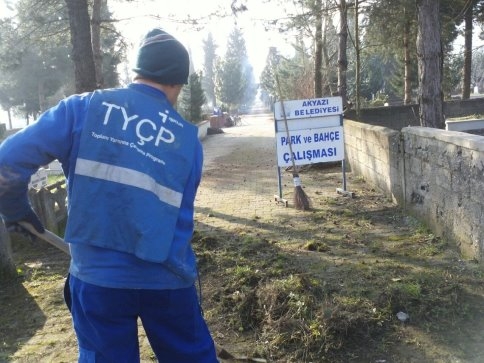 PARK ve BAHÇELERE YENİ OYUN GRUPLARI, MEZARLIKLARDA BAHAR PEYZAJ ÇALIŞMASI