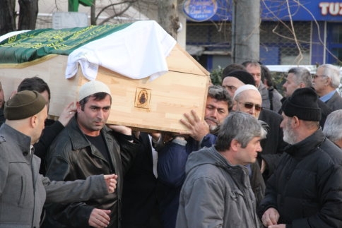 Selman Demirtaş’ın Dayısı Fazlı Demirtaş Toprağa Verildi