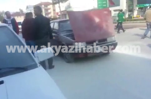 Hareket Halindeki Otomobil Bir Anda Alev Aldı