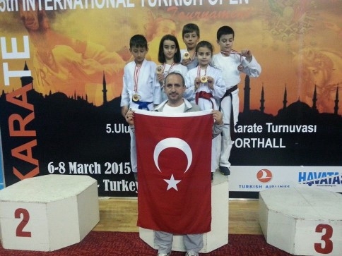 MADALYA AVCILARI BOŞ DURMUYOR