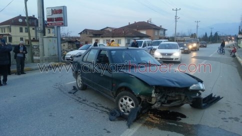 Batakköy Yolunda Kaza  3 Yaralı