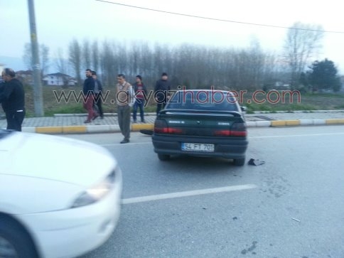 Batakköy Yolunda Kaza  3 Yaralı