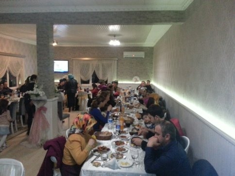 Paris'te Hoşgeldin ve Veda Yemeği 