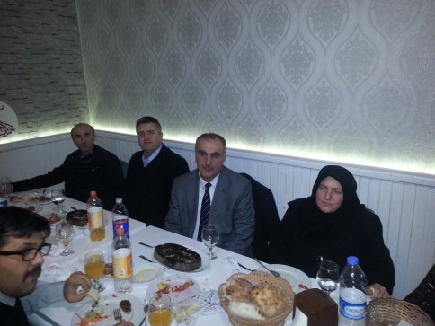 Paris'te Hoşgeldin ve Veda Yemeği 