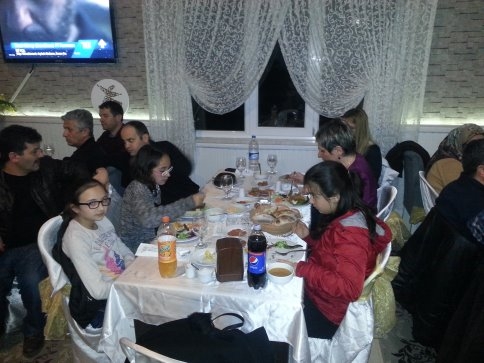 Paris'te Hoşgeldin ve Veda Yemeği 