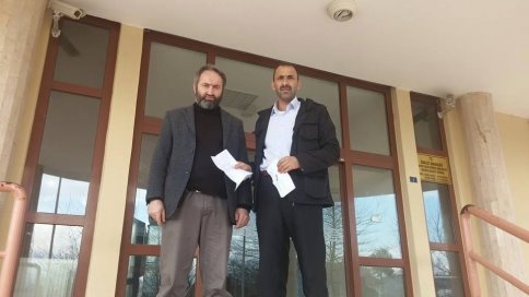 Ak Parti’ye Küfür Edince Mahkemeye Verdi