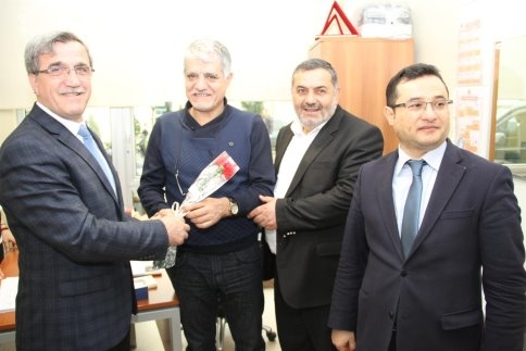 Başkan Akcan Doktorların 14 Mart Tıp Gününü Kutladı