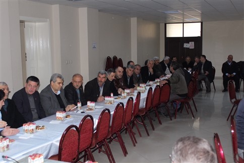 Akyazı İlçe Kaymakamı Kamuran Mustafa Bı Muhtarlarımızla İstişare Toplantısı Düzenledi. 