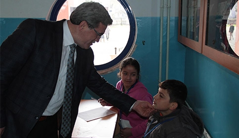 AKYAZI BELEDİYE BAŞKANI HASAN AKCAN’DAN ÖĞRENCİLERE TEOG SINAV DESTEĞİ