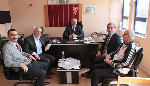 AKYAZI BELEDİYE BAŞKANI HASAN AKCAN’DAN ÖĞRENCİLERE TEOG SINAV DESTEĞİ