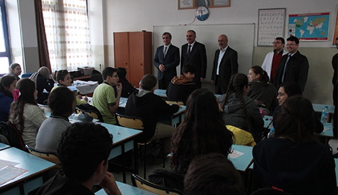 AKYAZI BELEDİYE BAŞKANI HASAN AKCAN’DAN ÖĞRENCİLERE TEOG SINAV DESTEĞİ