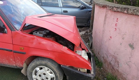 Paris İlkokulu Önünde Kaza 1 Çocuk Yaralandı 