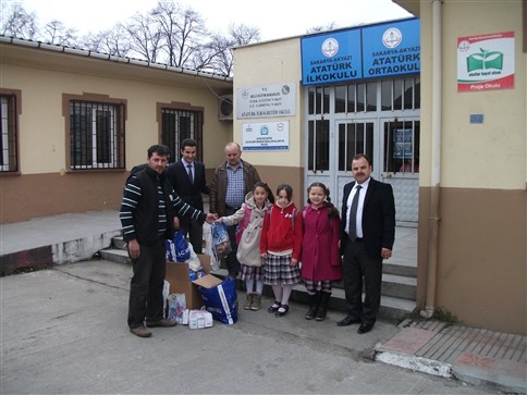 İlaç Toplama Kampanyasına Atatürk İlk ve Ortaokulundan Destek